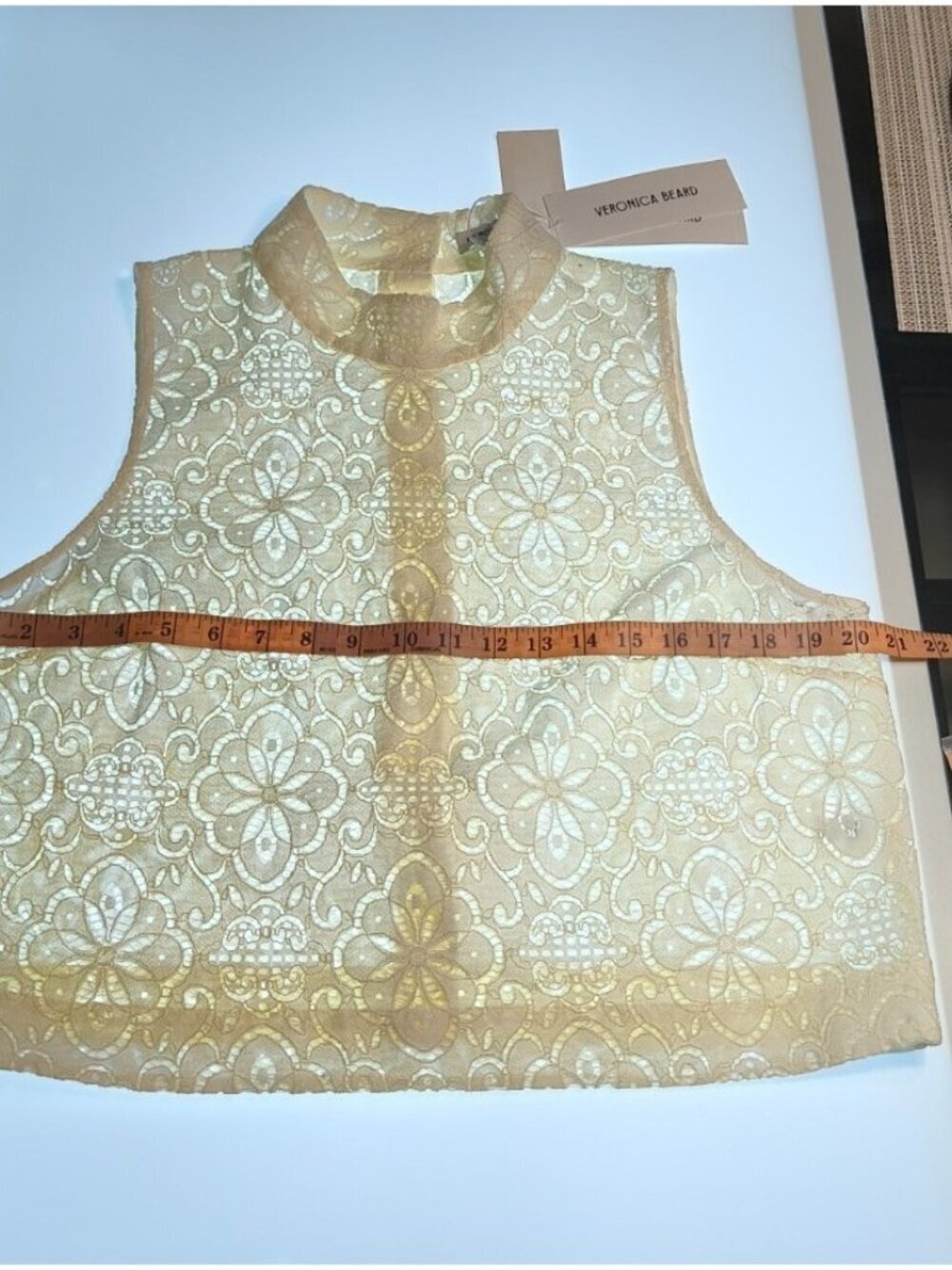 Veronica Beard Katmai Lace Top Size 12 Off White Eyelet Sleeveless Cropped NWT - Picture 13 of 16